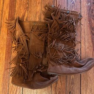Minnetonka fringe high boots